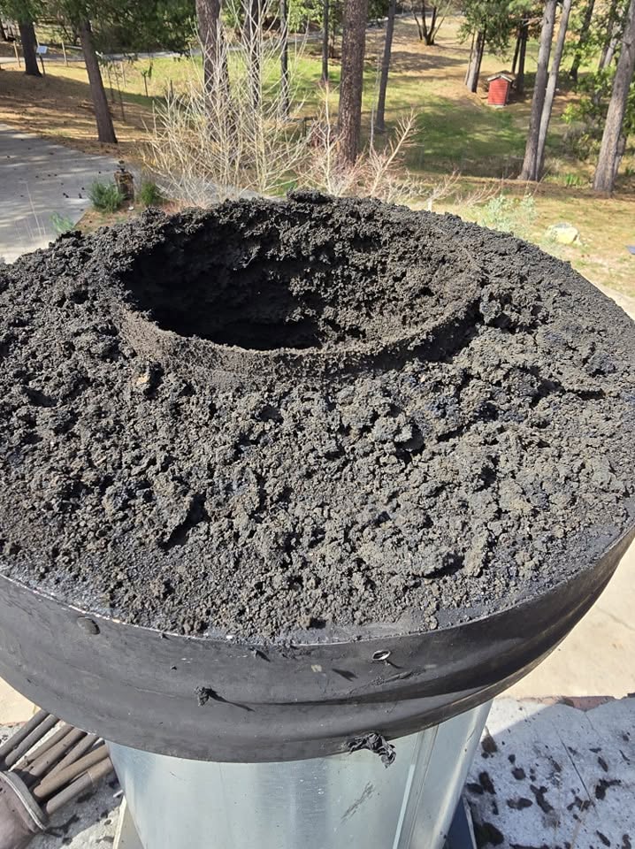 Newly installed clean chimney cap